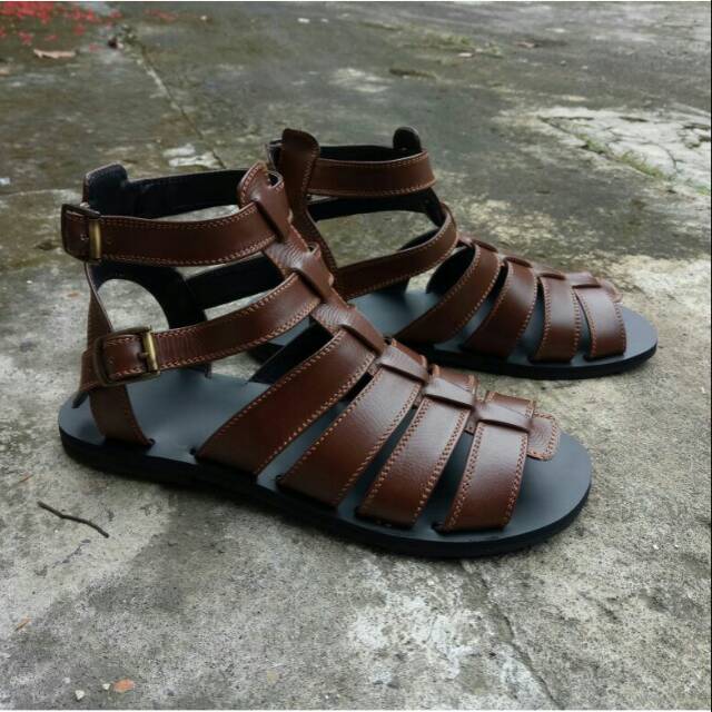 Sepatu Pria Model Gladiator