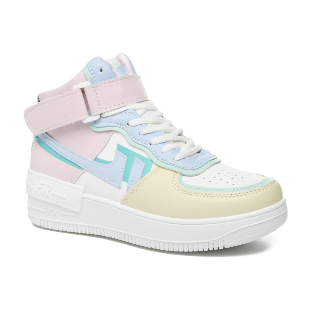 PVN Kara High Top Sepatu  Sneakers  Tali  Casual Wanita  Sport 