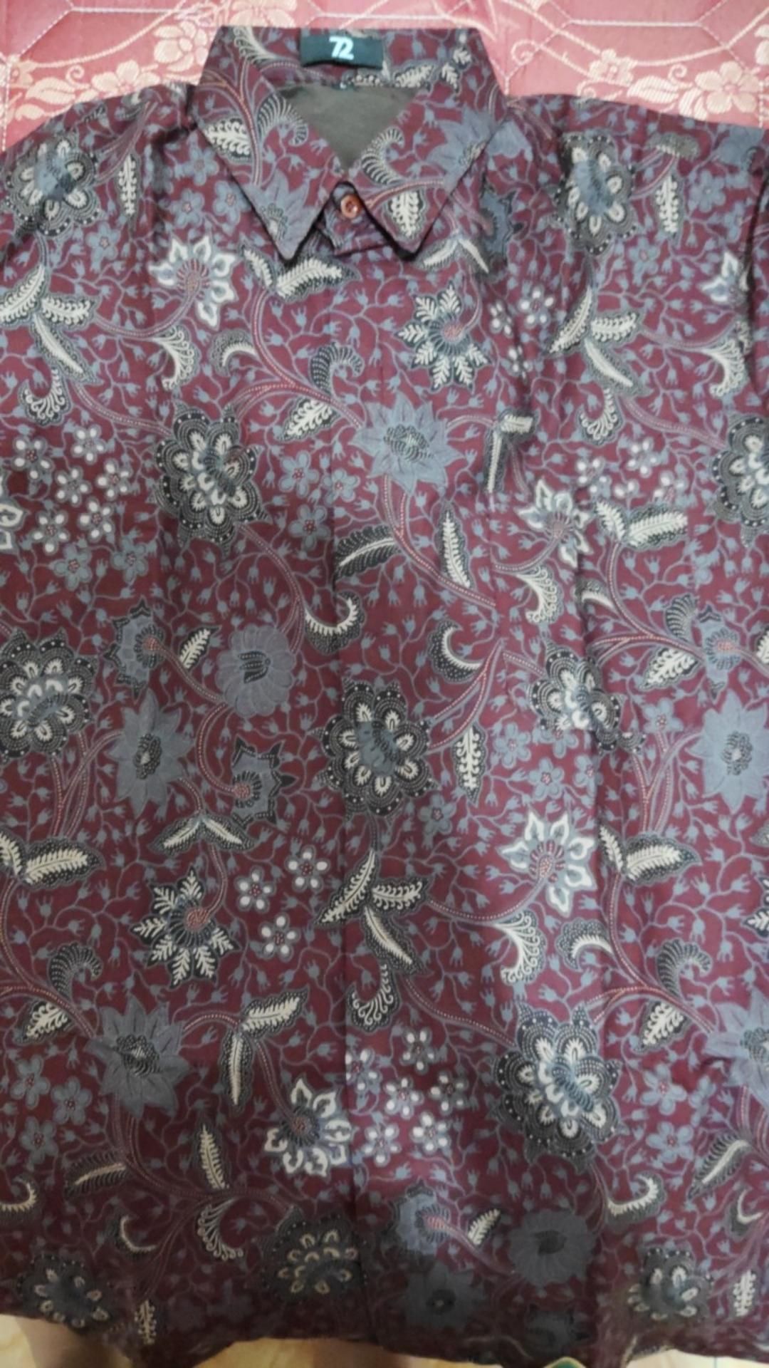 Kemeja Batik Pria Lengan Panjang Premium Kembang Setaman Merah Maroon 722903 Cap 72