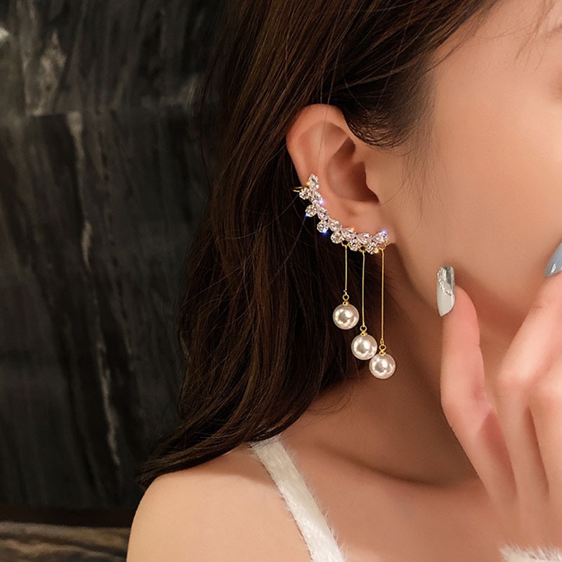 1 Pasang Anting Stud Hias Liontin Rumbai Mutiara Kristal Berlian Gaya Vintage Korea Untuk Wanita