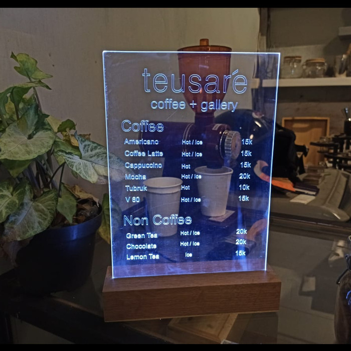 Menu makanan - Menu cafe akrilik lampu LED Custom