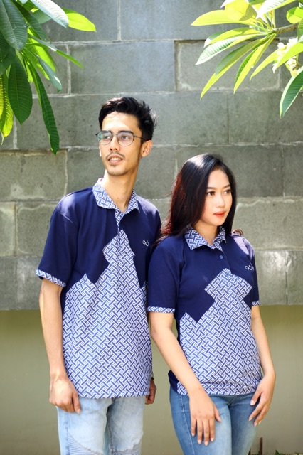 Loyal Kaos Polo Batik Navy Modern Pria M L XL XXL