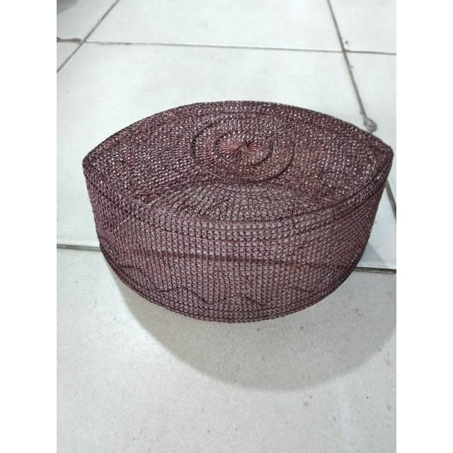 Peci akar , peci dari akar jangang , peci akar syam , kalimantan