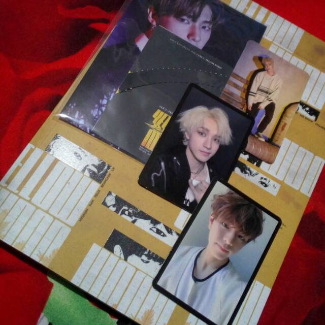 SHARING CLE 2 : YELLOW WOOD ALBUM Bangchan Seungmin Pc - Hyunjin Felix Benefit