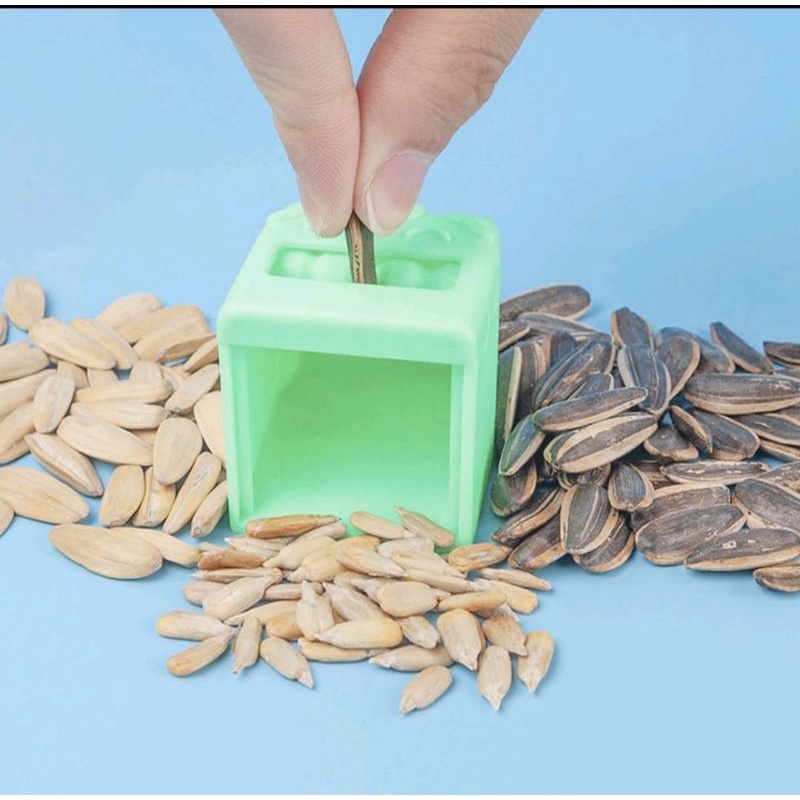 Pengupas Kuaci Plastik / Biji Melon