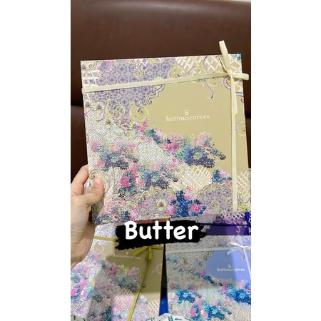 ButtonScarves The Sevilla series butter