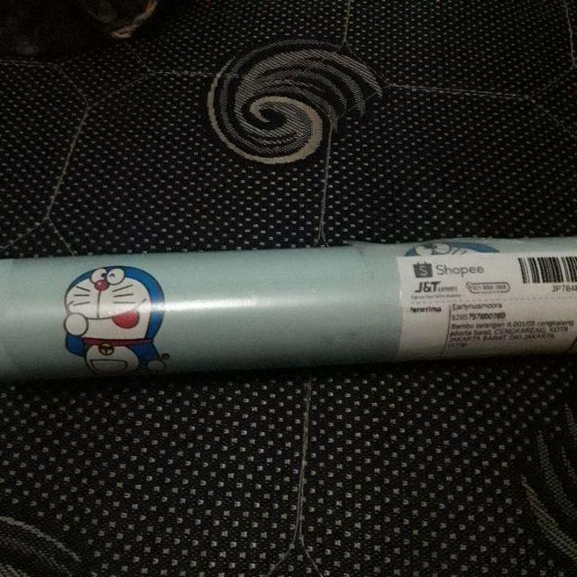 Wallpaper Dinding Doraemon Kecil