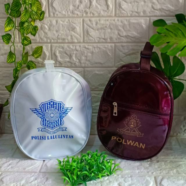TAS PET POLRI