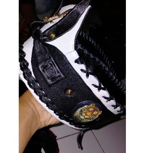 BLANGKON SUNDA KULIT