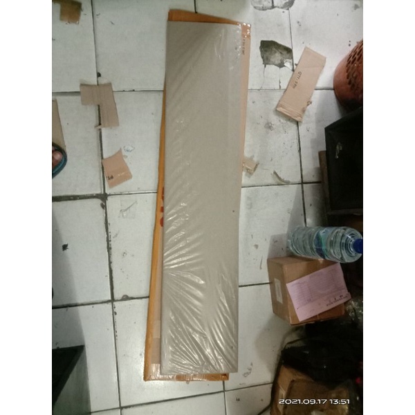 tutup jok belakang/bagasi Suzuki Ertiga 2012/2015