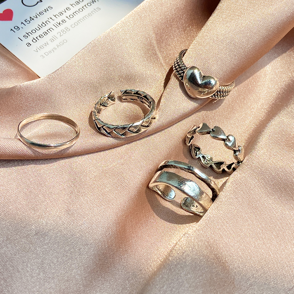 5pcs / Set Cincin Bentuk Hati Adjustable Untuk Wanita