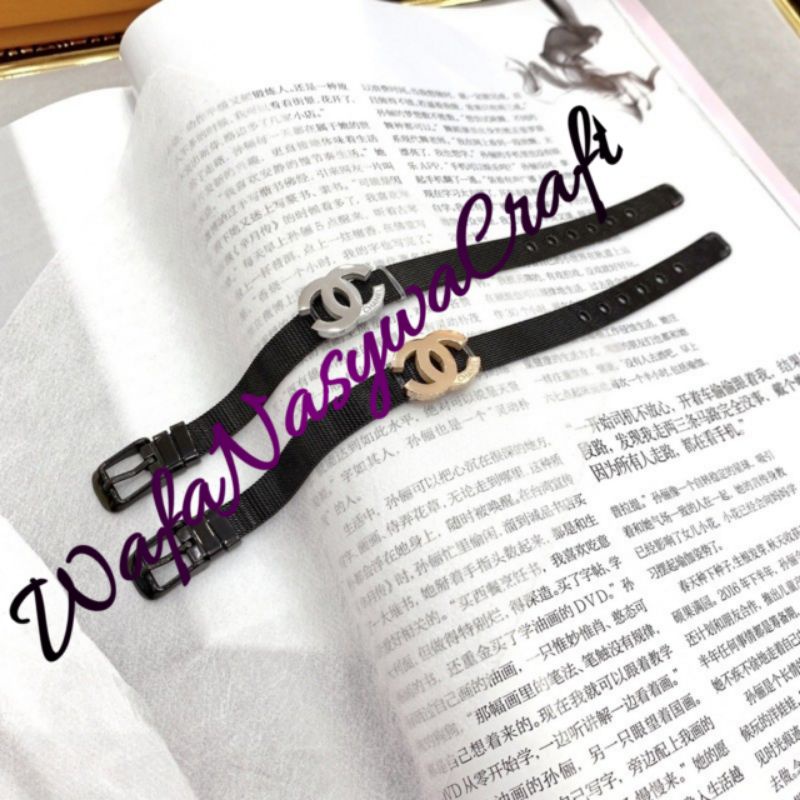 Gelang wanita titanium gelang Gesper+Liontin