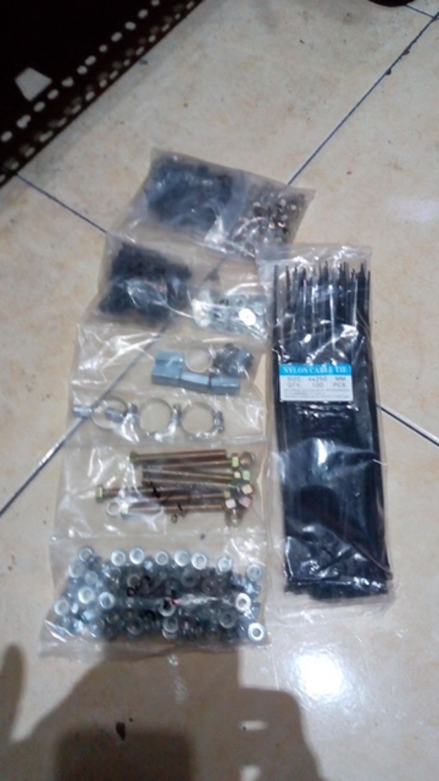 Kabel Ties Cable Tie Kabel Tie 4x250 Mm 25cm Hitam 100pc