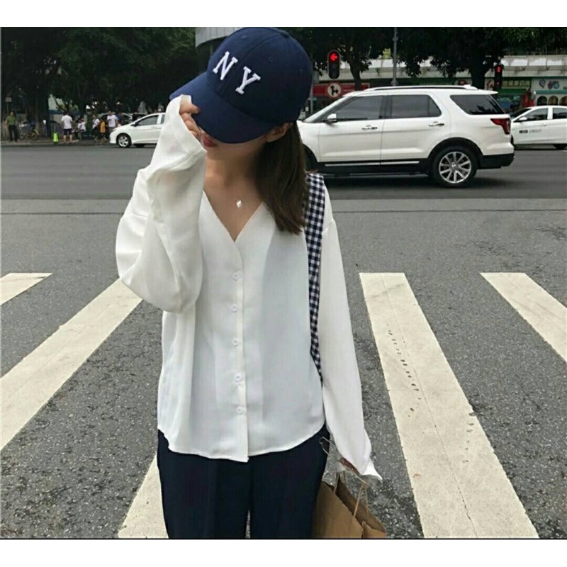 atasan korea wanita/ blouse vneck wanita / blouse wanita KONJU