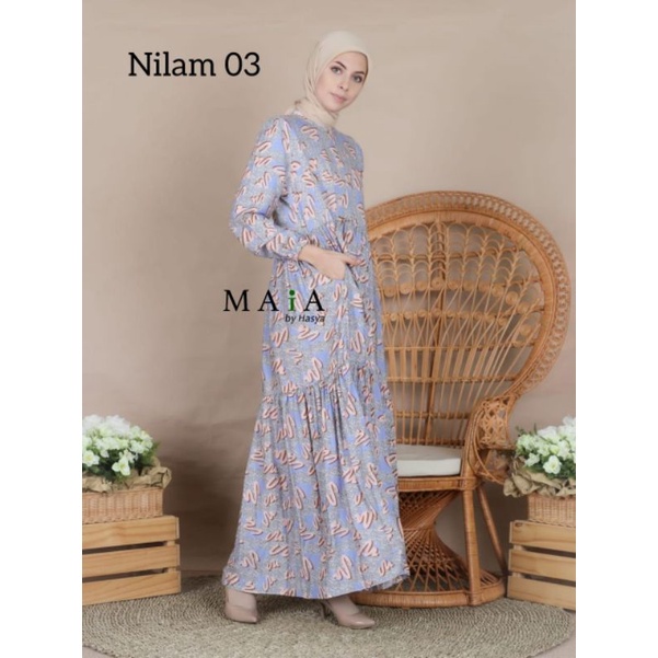 nilam dress