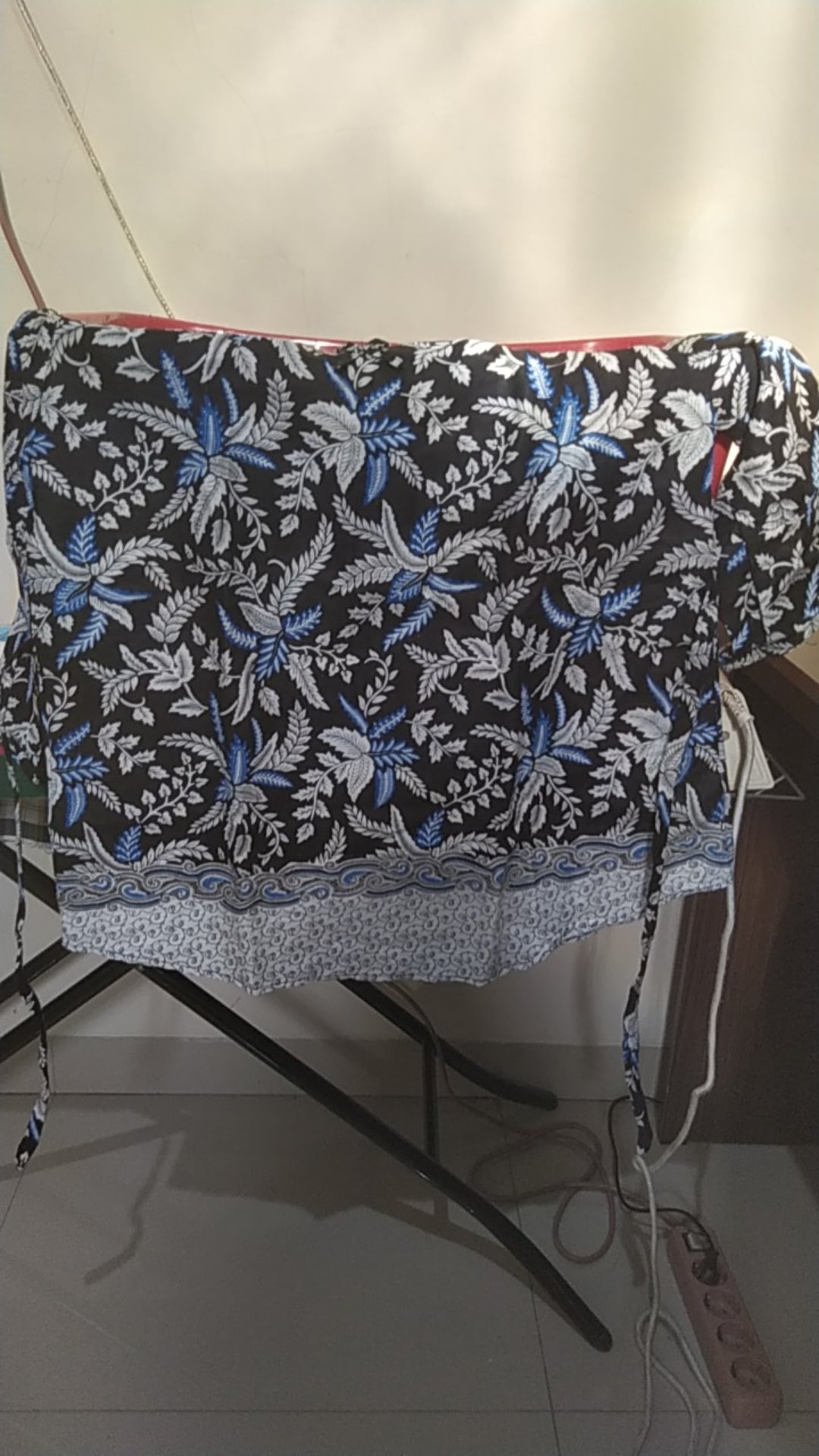 Atasan Batik Dolby Dolbi Dobby Doby Tenun Sutra Tulis Halus Katun Atbm Baron ,sarombit Atasan