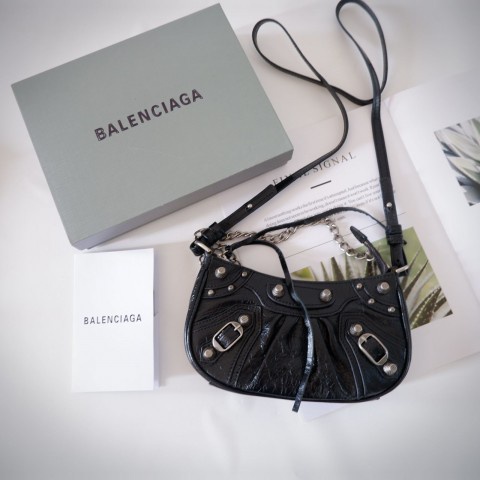 TAS WANITA LE CAGOLE MINI PURSE WITH CHAIN