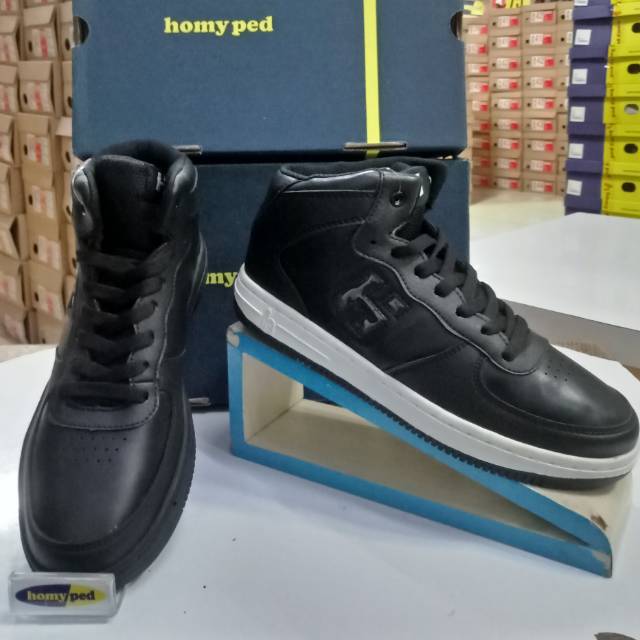 Sepatu sekolah homyped (petra 08)