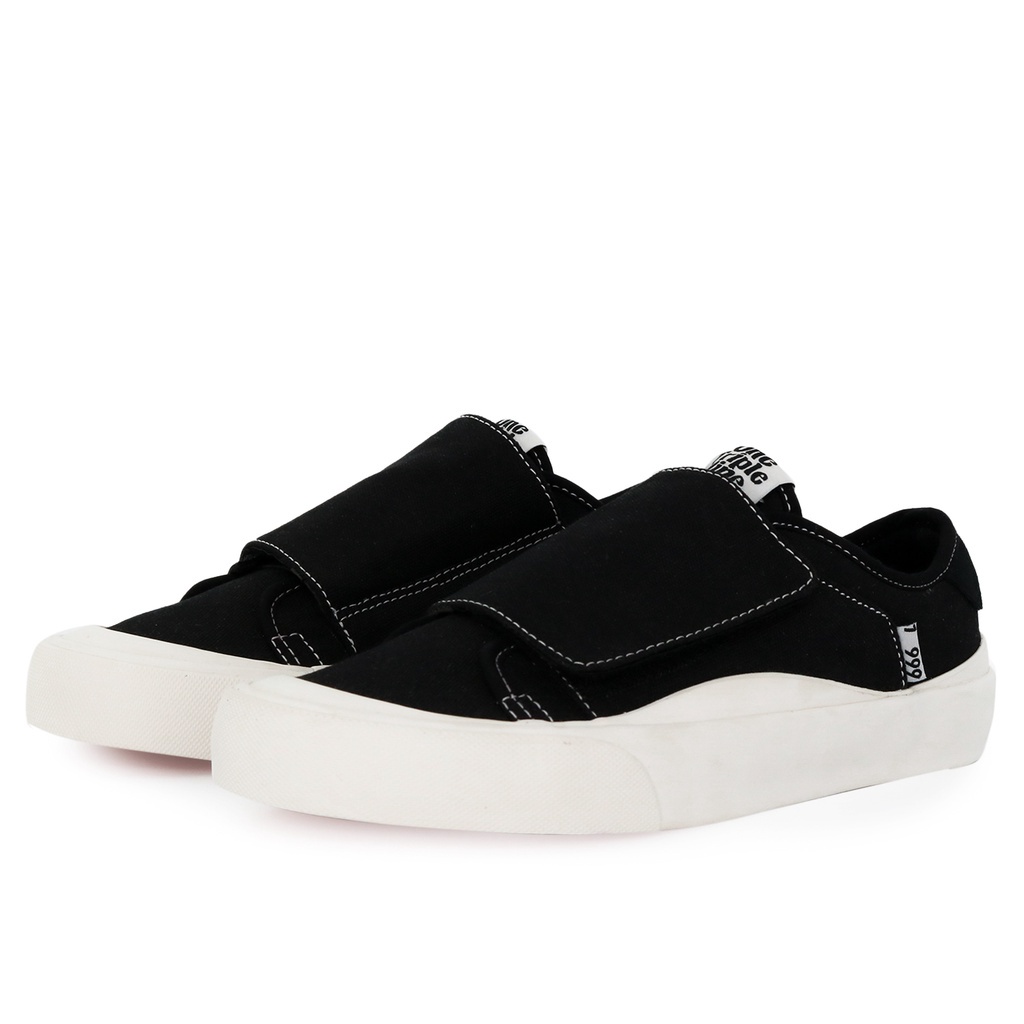 Sepatu One Triple Nine 368 V2 BW