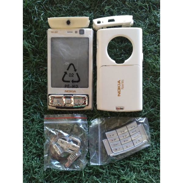 kesing hp jadul nokia n95 8gb warna putih