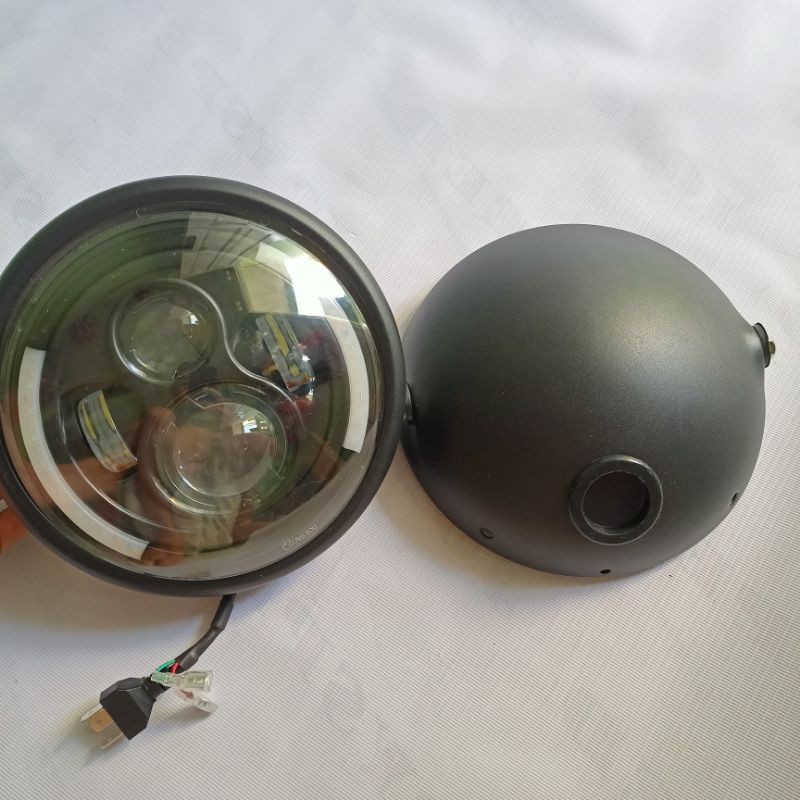 reflektor lampu daymaker 7 inci / batok lampu / Cover Batok Pesek Lampu Daymaker 7 inch Motor Custom