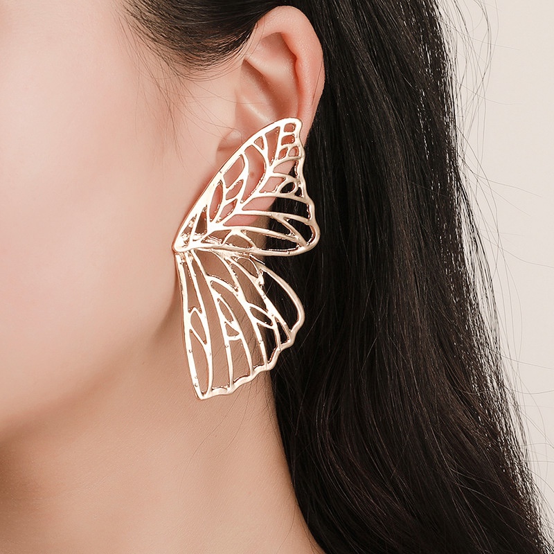 Anting Tusuk Model Sayap Kupu-Kupu Hollow Gaya Korea Untuk Wanita