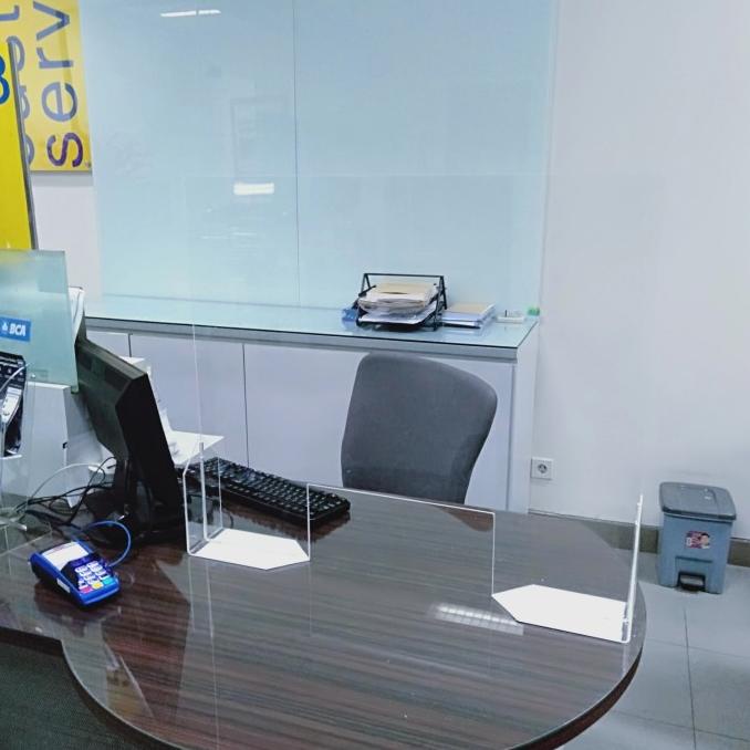 

Office & Stationery | Document Organizer | Acrylik Sekat Teller Dan Cso Bca | Best Seller
