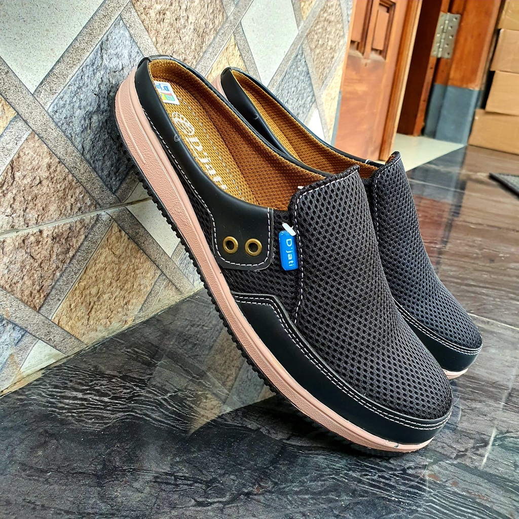 Sepatu Sandal Terbaru JNC 21 Trendy