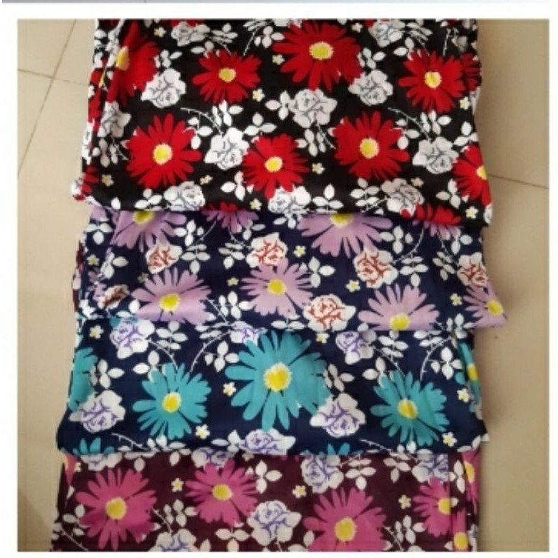 Paket 10pcs Celana pendek selutut(hotpants) motif bunga