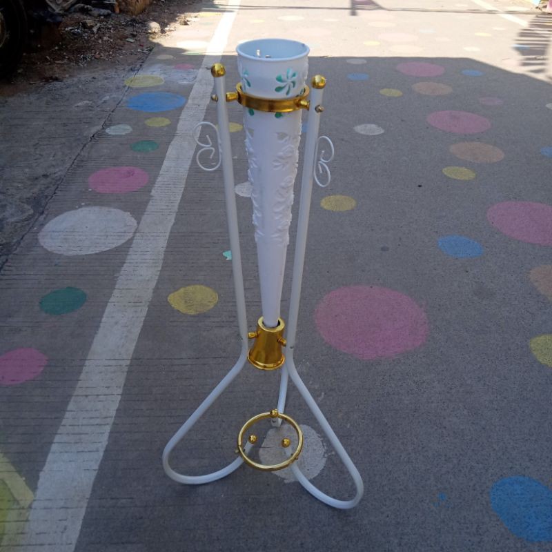 COD.POT STANDING CORONG PLASTIK .POT POJOKAN ,POT CORONG BESI