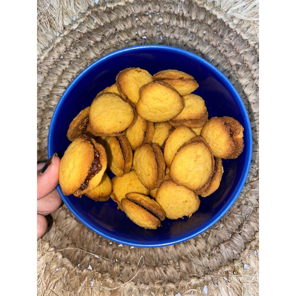 

Biskuit nastar pineaple / Nastar love kiloan / Nastar nanas 250gr