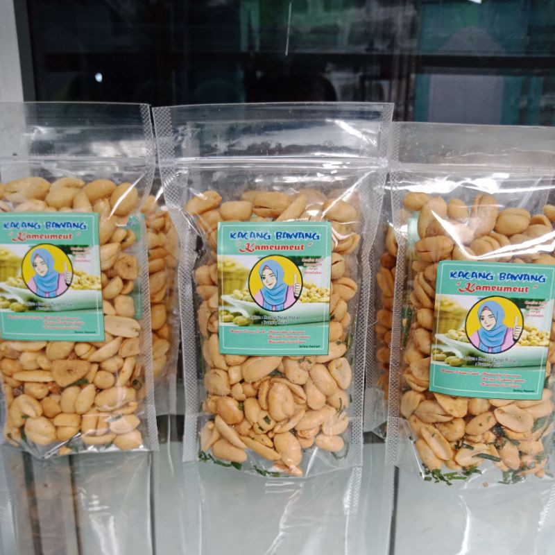 

Kacang Bawang Kameumeut
