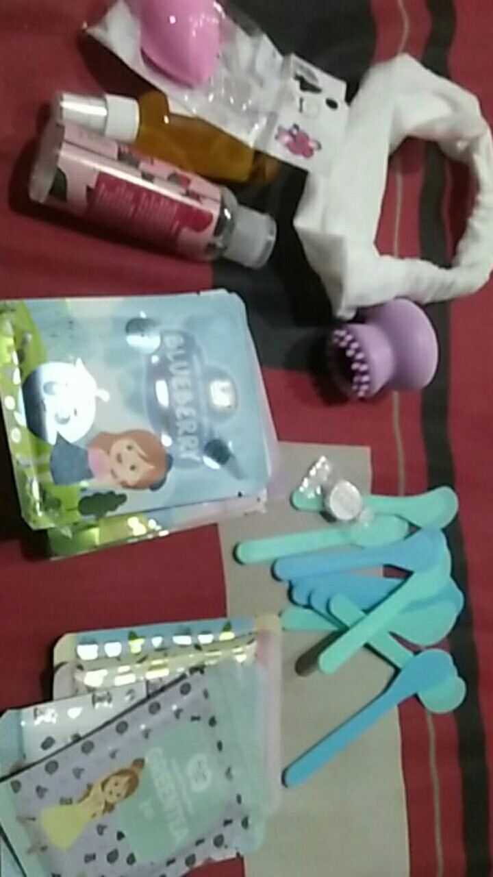 Silicone Face Cleaning Brush Jelly Fish / Gurita / Dolphin Lumba Lumba