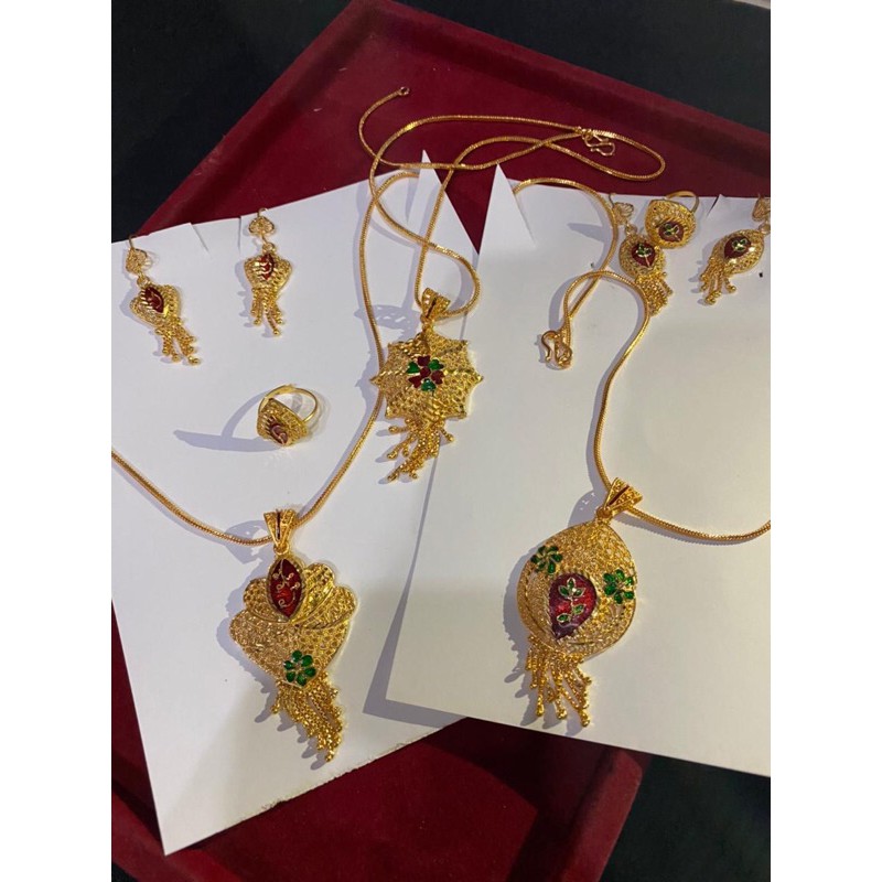 Kalung wanita berlapis Emas perak liotin /kalung Dubai set Emas/Aksesoris wanita