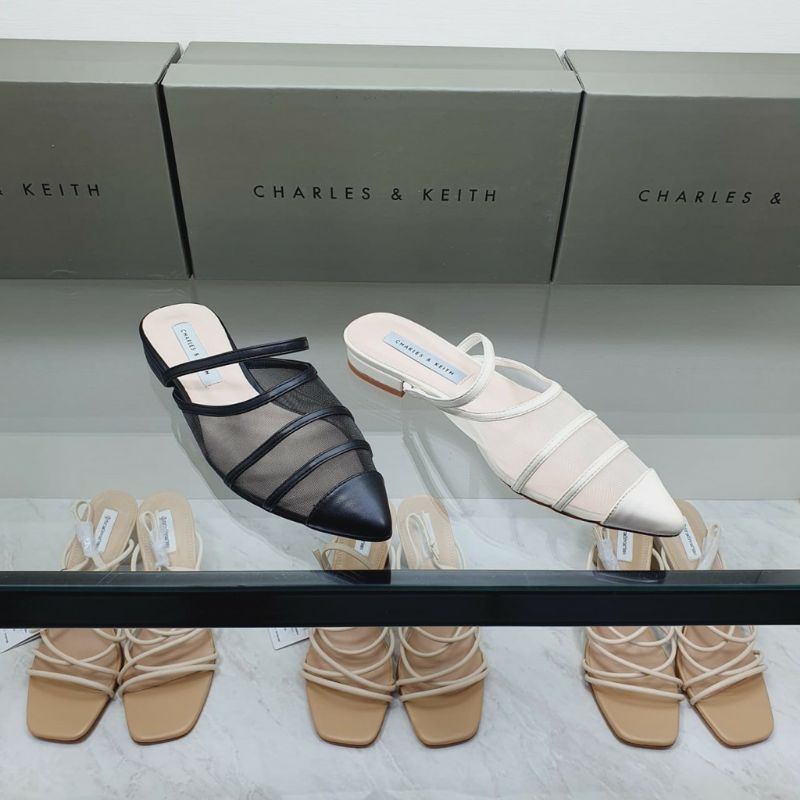 Harga Charles Keith Sandal Flat Terbaru Januari 2024 BigGo Indonesia