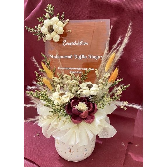 vas+bunga+akrilik ucapan