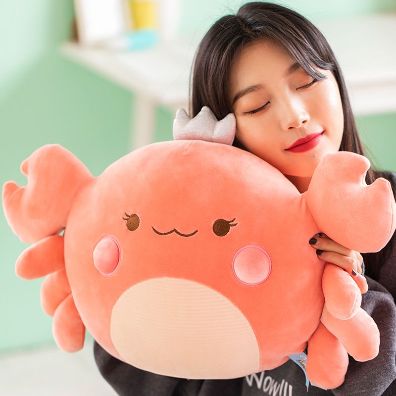 Bantal Tidur Dewasa Karakter Boneka Kepiting Crab Pillow Plushies Berbahan Halus Dan Lembut Anti Kempes Berlabel SNI