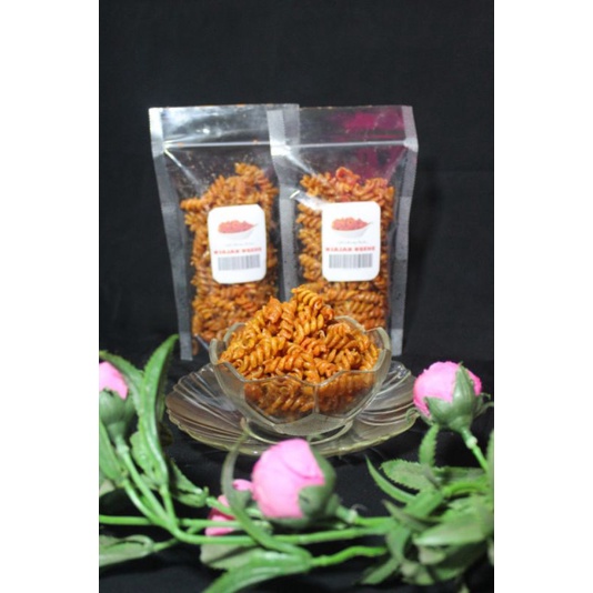 

ULIR PEDAS ,NJAJAN NGEHE , ENAK, RENYAH, GURIH,MURAH,MANTAP