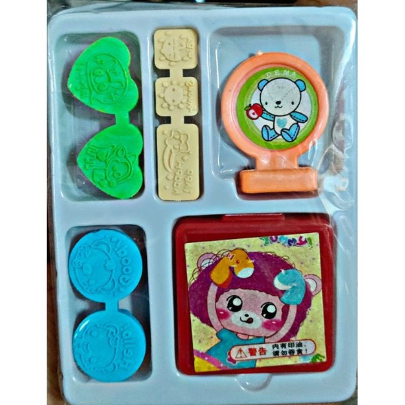 

MAINAN STEMPEL ANAK 3 MODEL BENTUK LOVE BINTANG DAN BULAT