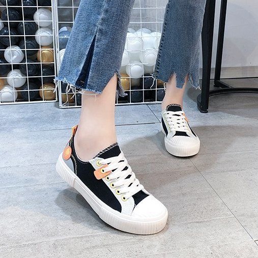 Sneakers Tali Sepatu Wanita Kanvas Sepatu Cewek Sepatu Tali  Kece Terbaru Sepatu Hangout Elegan Cantik Termurah