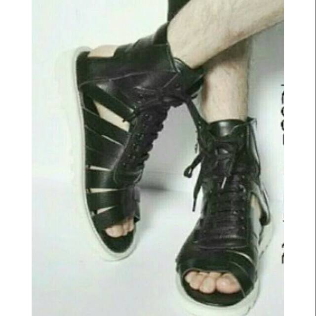 Sendal Pria / Sendal Pria Kulit / Sendal Gladiator Pria