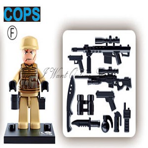 LEGO SLUBAN POLISI DAN PERAMPOK 12 SERI M38-B0586-F