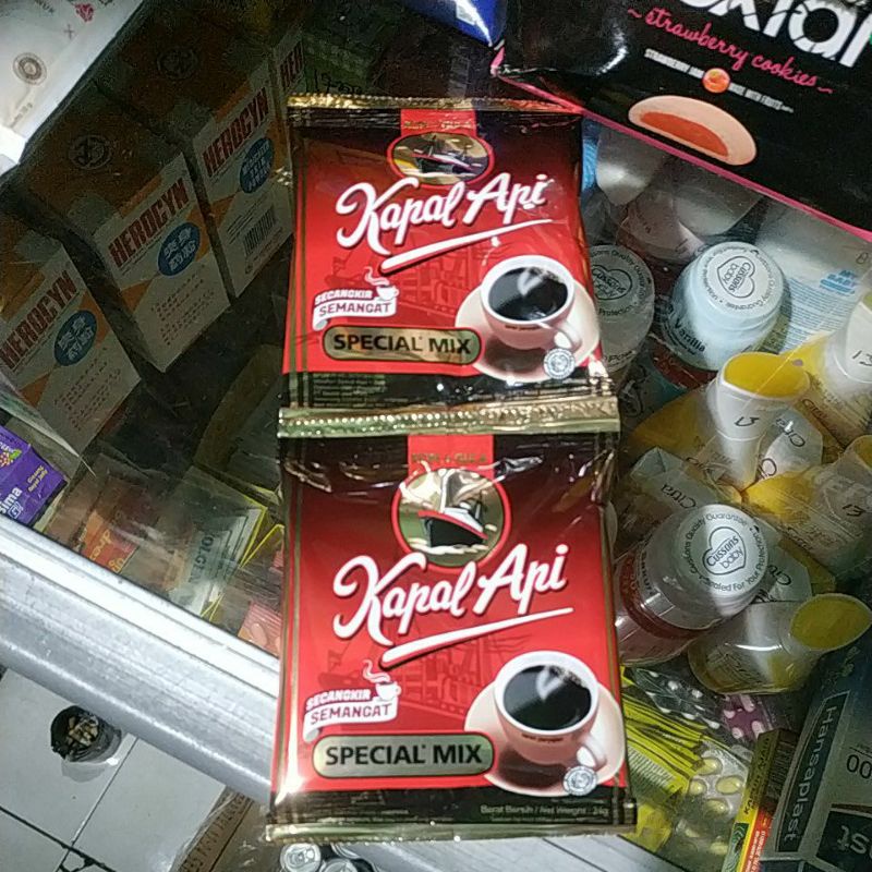 

Kopi Kapal Api Special Mix Mantap 24g