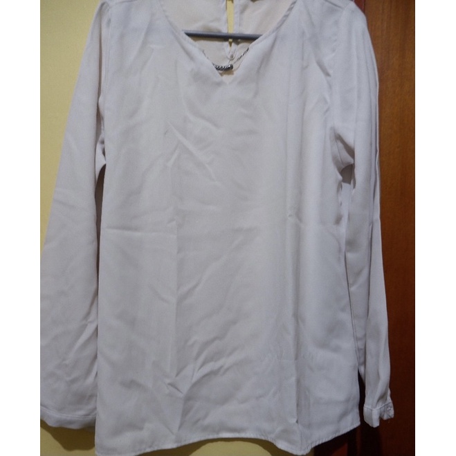 Blouse kemeja putih St.Yves