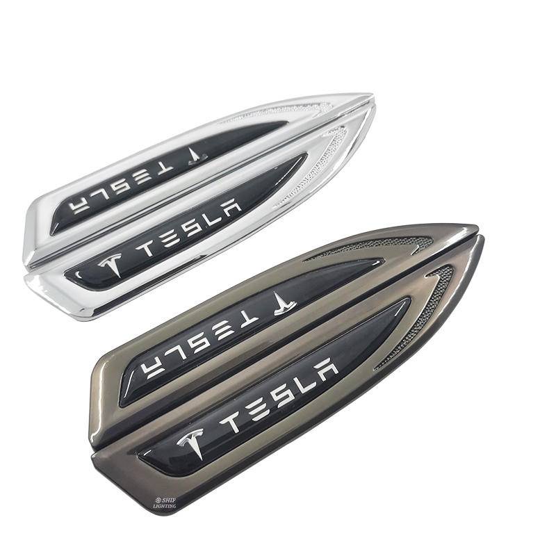 2pcs Stiker Emblem Logo Tesla Bahan Metal Untuk Fender Samping Mobil Tesla