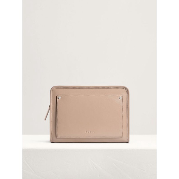 PEDRO MAN - CASUAL CLUTCH