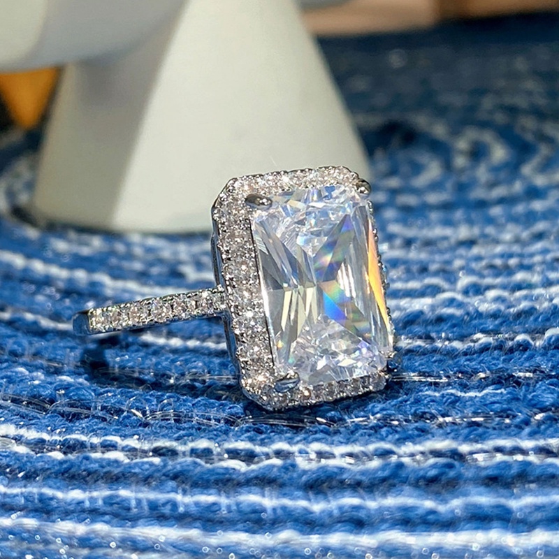 Cincin Kristal Cubic Zircon Bentuk Persegi Panjang Untuk Wanita
