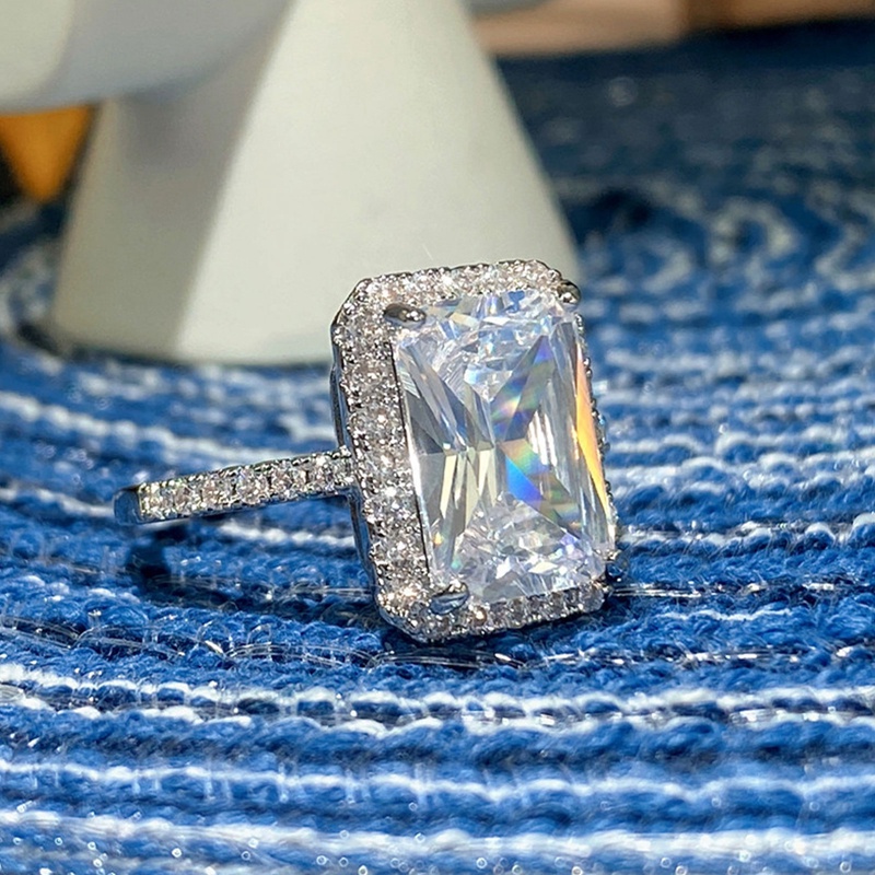 Cincin Kristal Cubic Zircon Bentuk Persegi Panjang Untuk Wanita