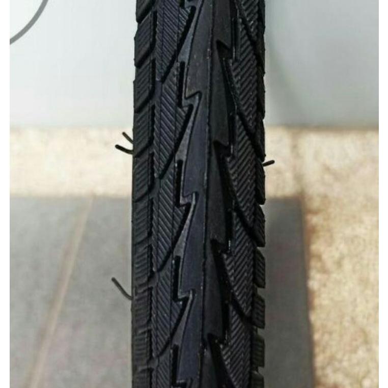 BAN LUAR GENIO 26 X 1.75 BAN SEPEDA BAN MTB  BAN LUAR 26X1.75 BAN 26 INCHI