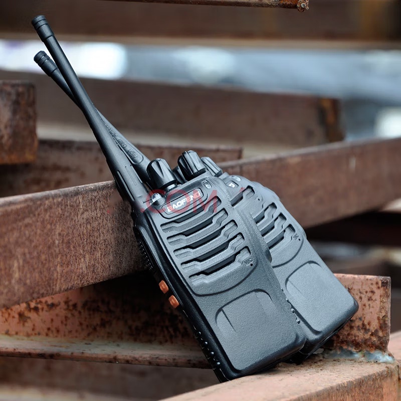 Baofeng BF888s bf888s 888s 6pcs handy talky walkie talkie perangkat outdoor radio komunikasi dengan senter UHF 400-470MHz 3000mAh + Earset [Earphone]